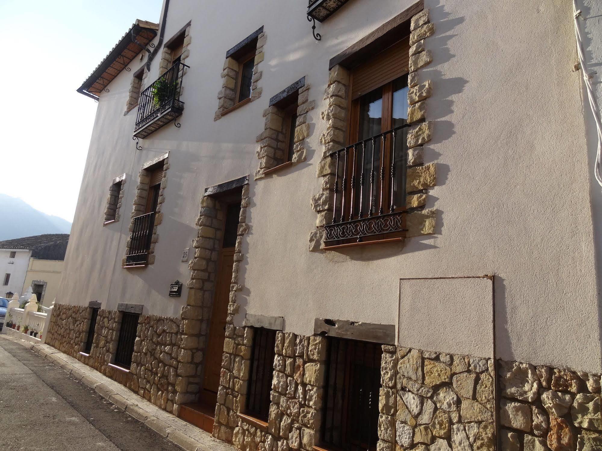 La Casa Del Carrebaix Otel Orba Dış mekan fotoğraf